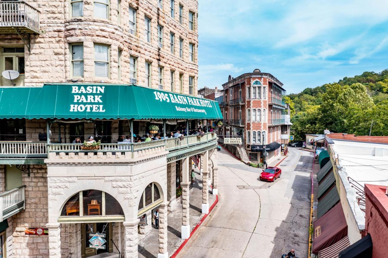 1905 Basin Park Hotel Юрика Спрингс Экстерьер фото
