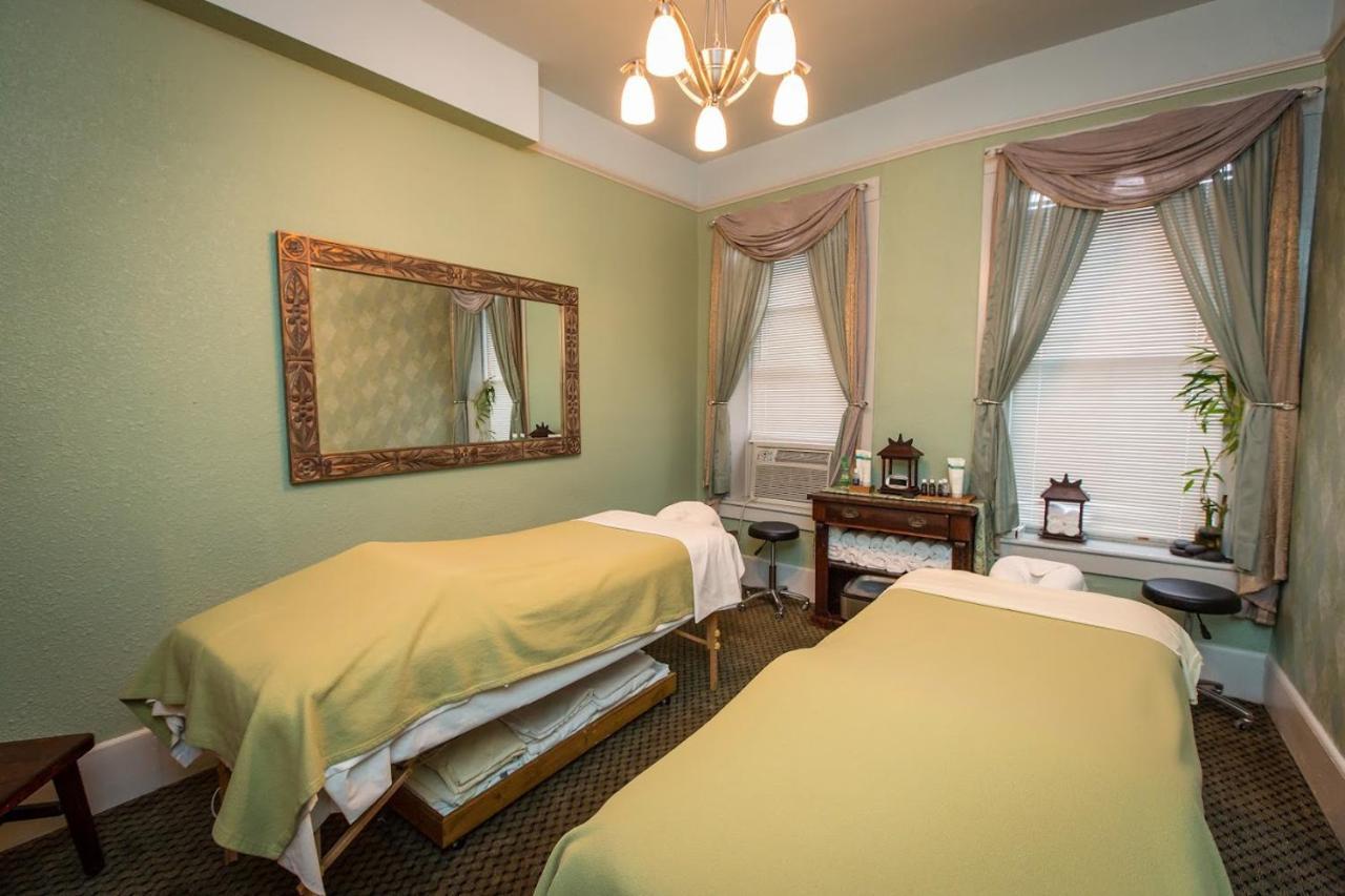 1905 Basin Park Hotel Юрика Спрингс Экстерьер фото
